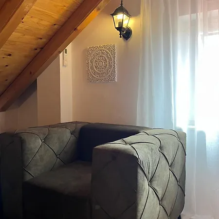 Didov Kameni Dvor-stone House&jacuzzi 别墅 *