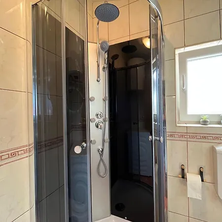 别墅 Didov Kameni Dvor-stone House&jacuzzi Radonic