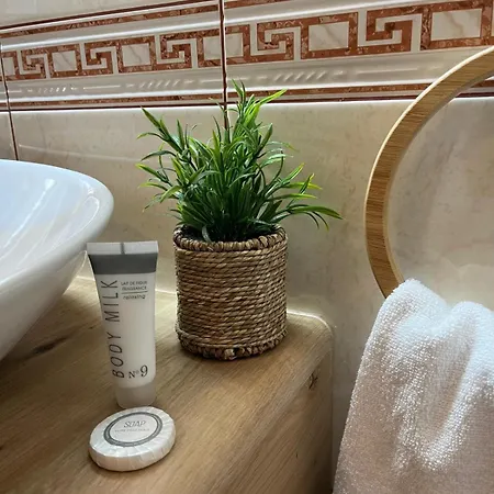 Didov Kameni Dvor-stone House&jacuzzi 别墅