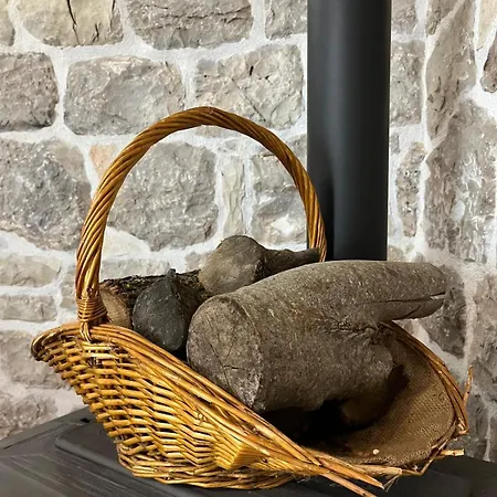 Didov Kameni Dvor-stone House&jacuzzi *